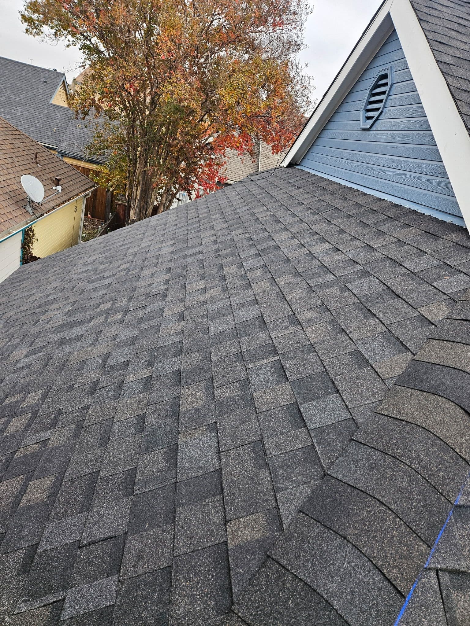 Gallery photos for Stunning Townhome Roofing Makeover: Image #5