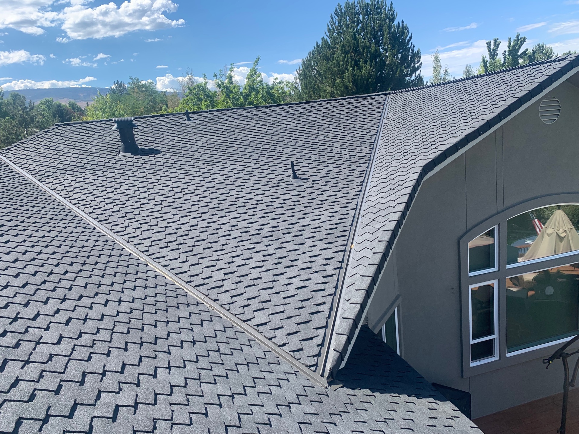 https://5proofing.com/wp-content/uploads/2024/11/roofing.jpg